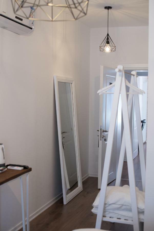 Old Bazaar Rooms 코르처 외부 사진