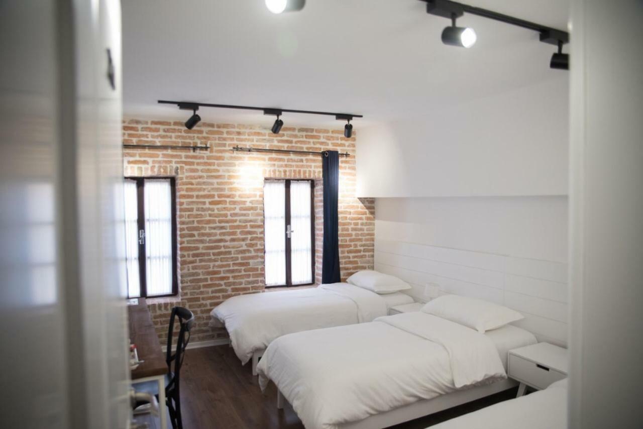 Old Bazaar Rooms 코르처 외부 사진
