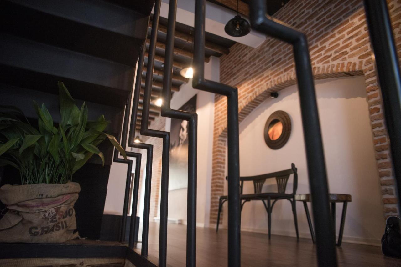Old Bazaar Rooms 코르처 외부 사진